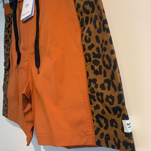 Board Shorts LOT Banks Size 32 Leopard Brown Vandelay T Shirt Resort Swim Beach - Picture 6 of 11